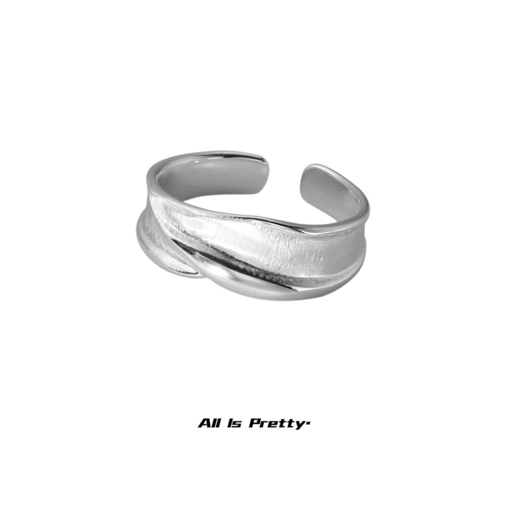 Sculpture sterling silver ring