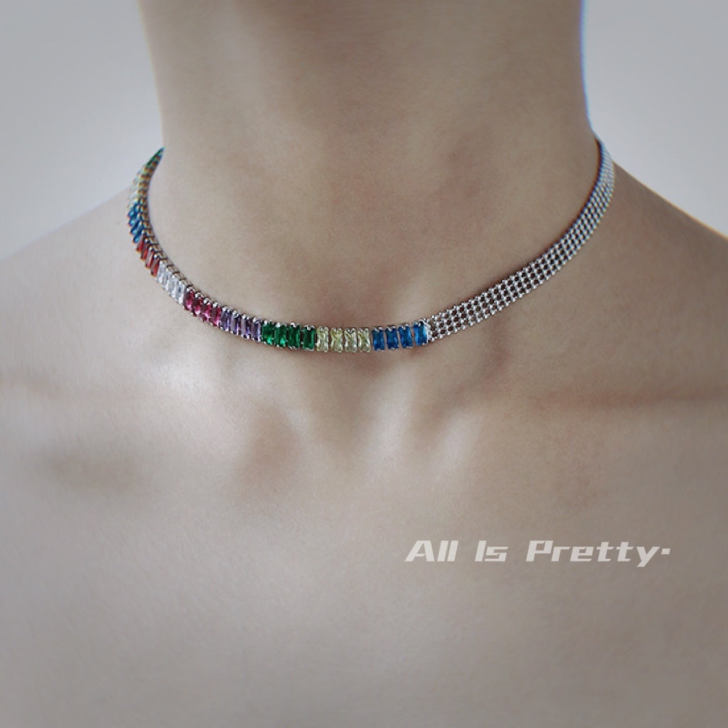 Color gem choker necklace