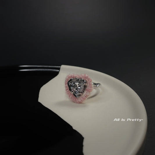 woolen wrapped heart crystal openr ring