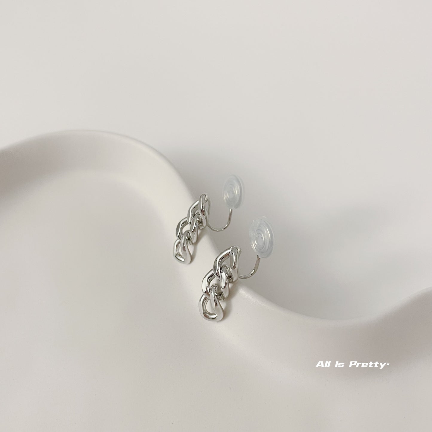Minimalism chain clip-on earrings