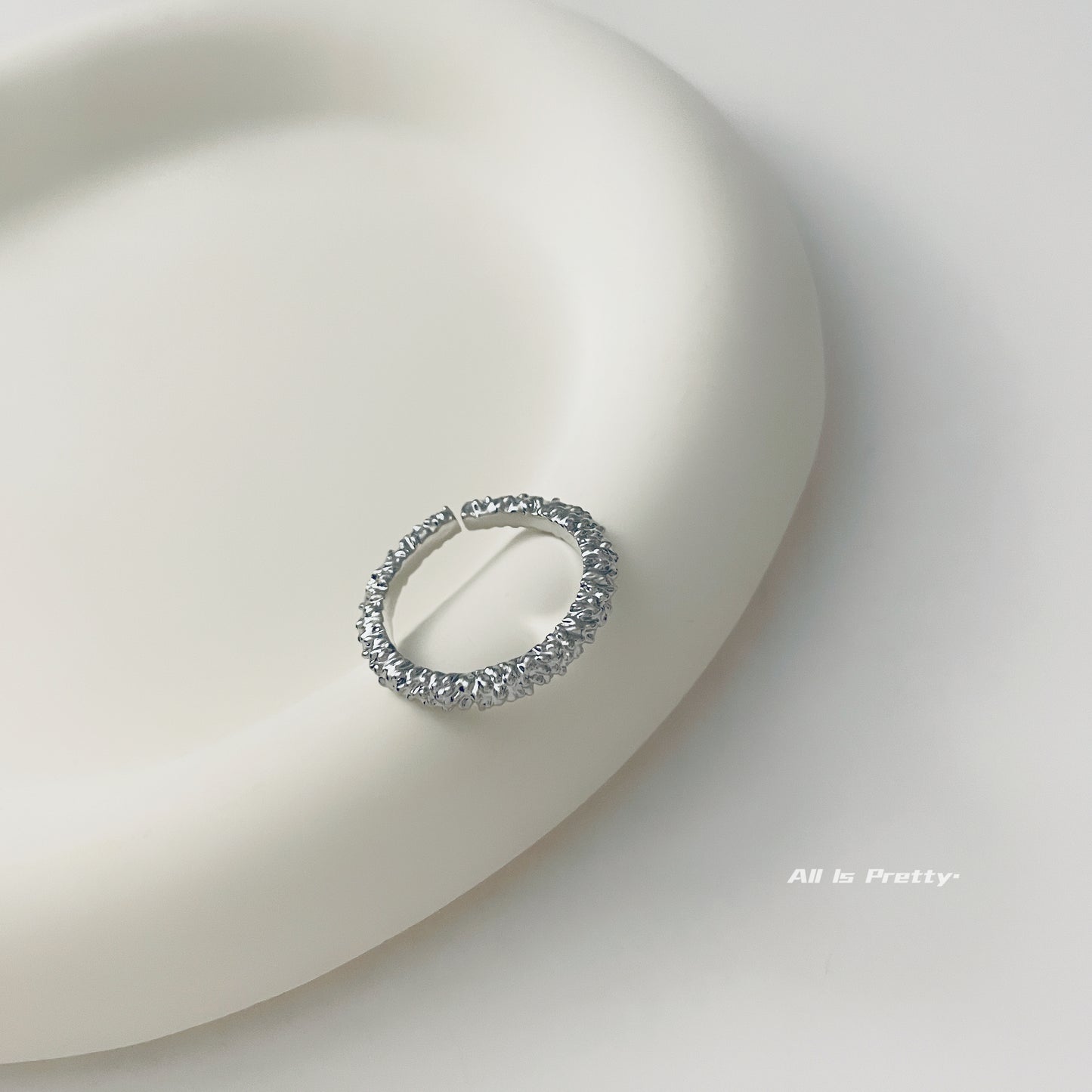 Unisex Texture Ring