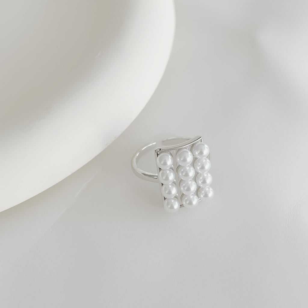 Pearl Grid Open Ring