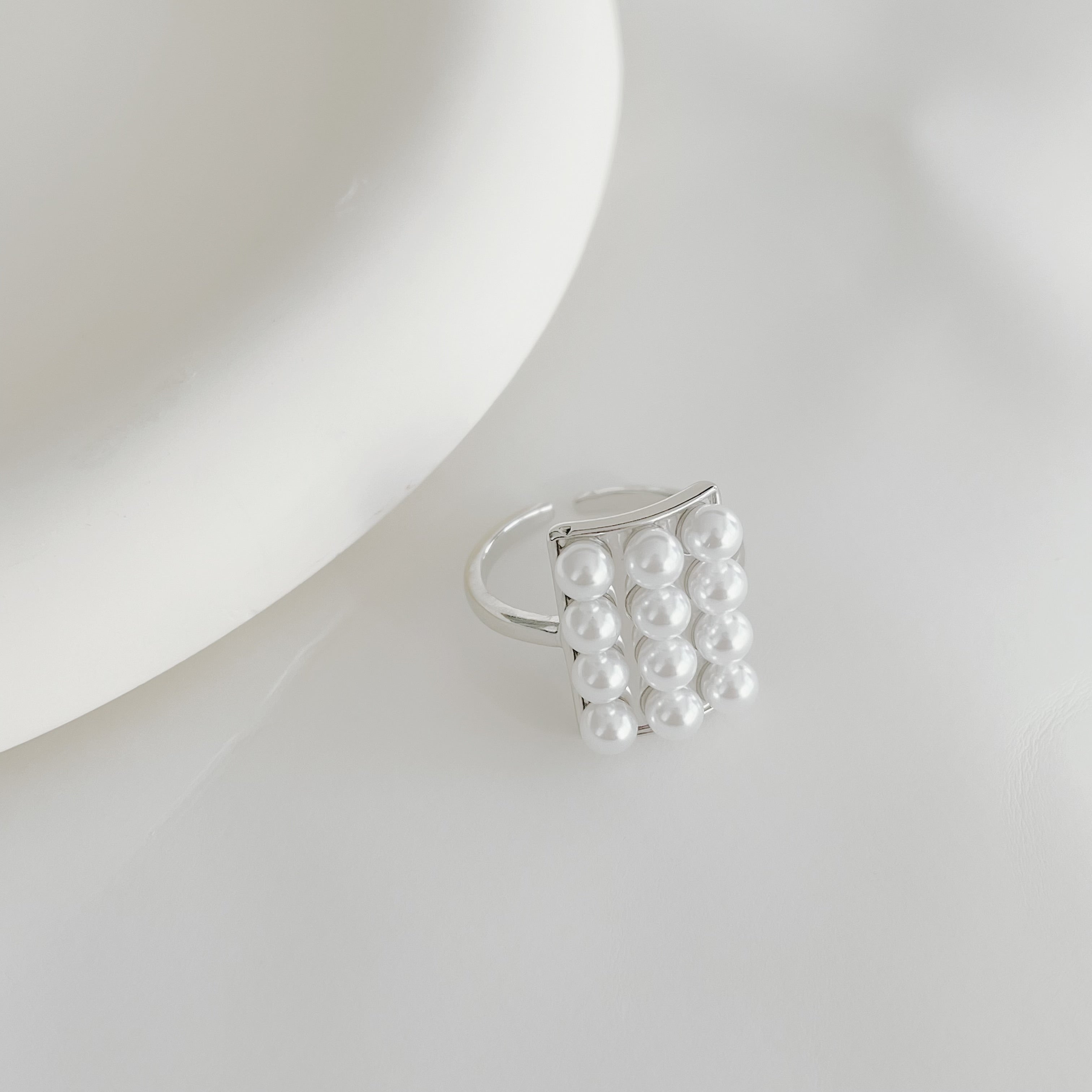 Pearl Grid Open Ring