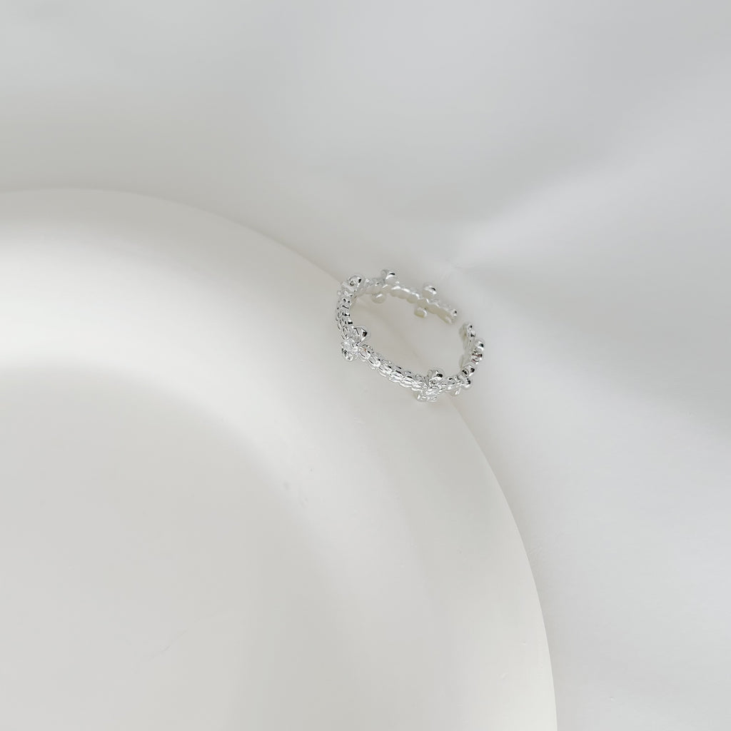 Cross Bloom Adjustable Ring