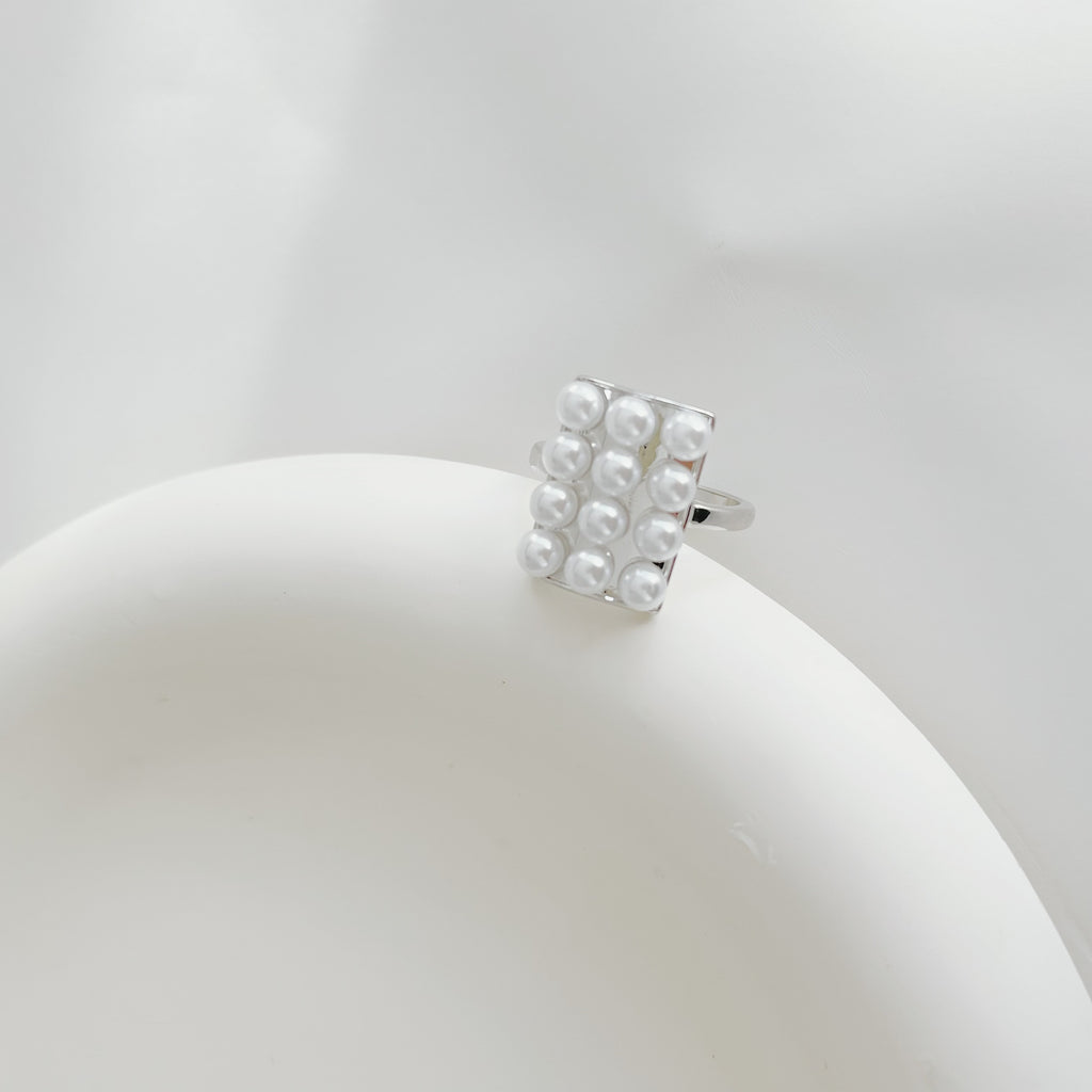 Pearl Grid Open Ring