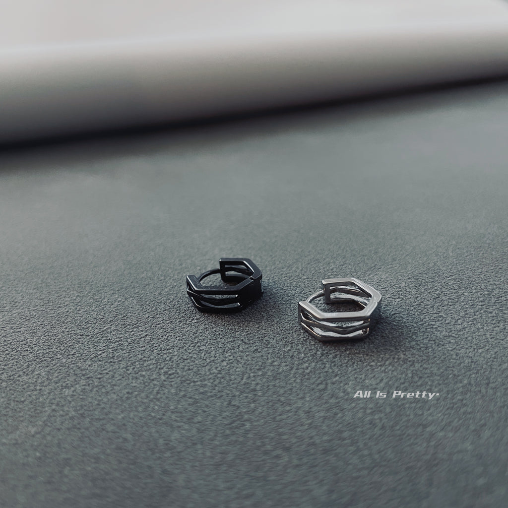 Unisex mini hoop earring