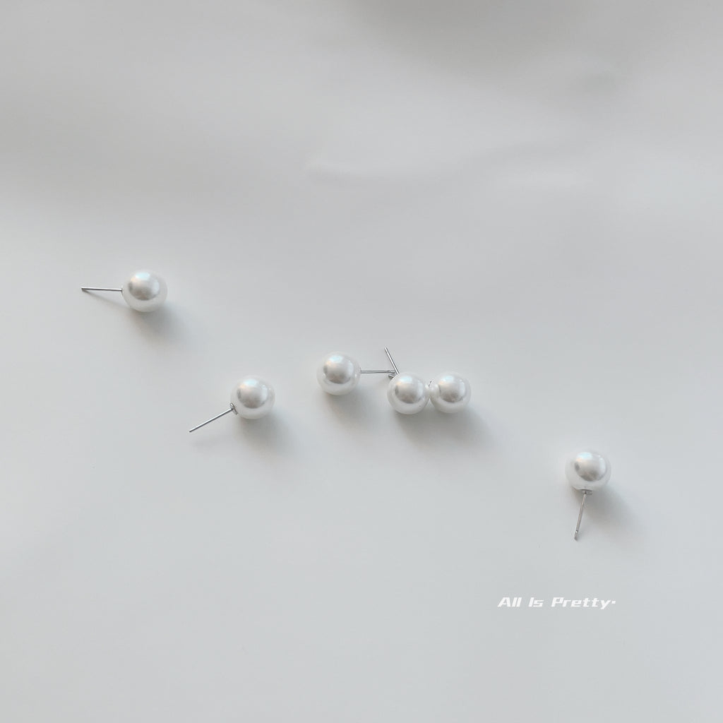 10 MM Swarovski high-gloss pearls stud earrings