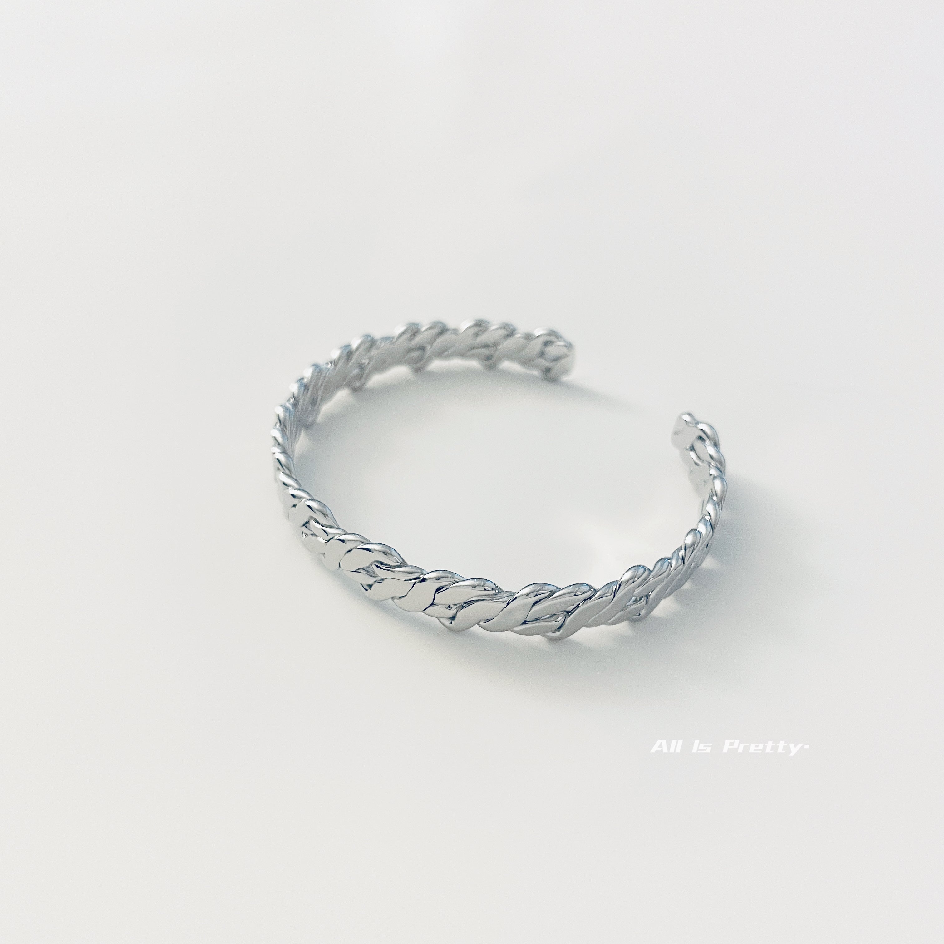 Gold-plated braided bracelet