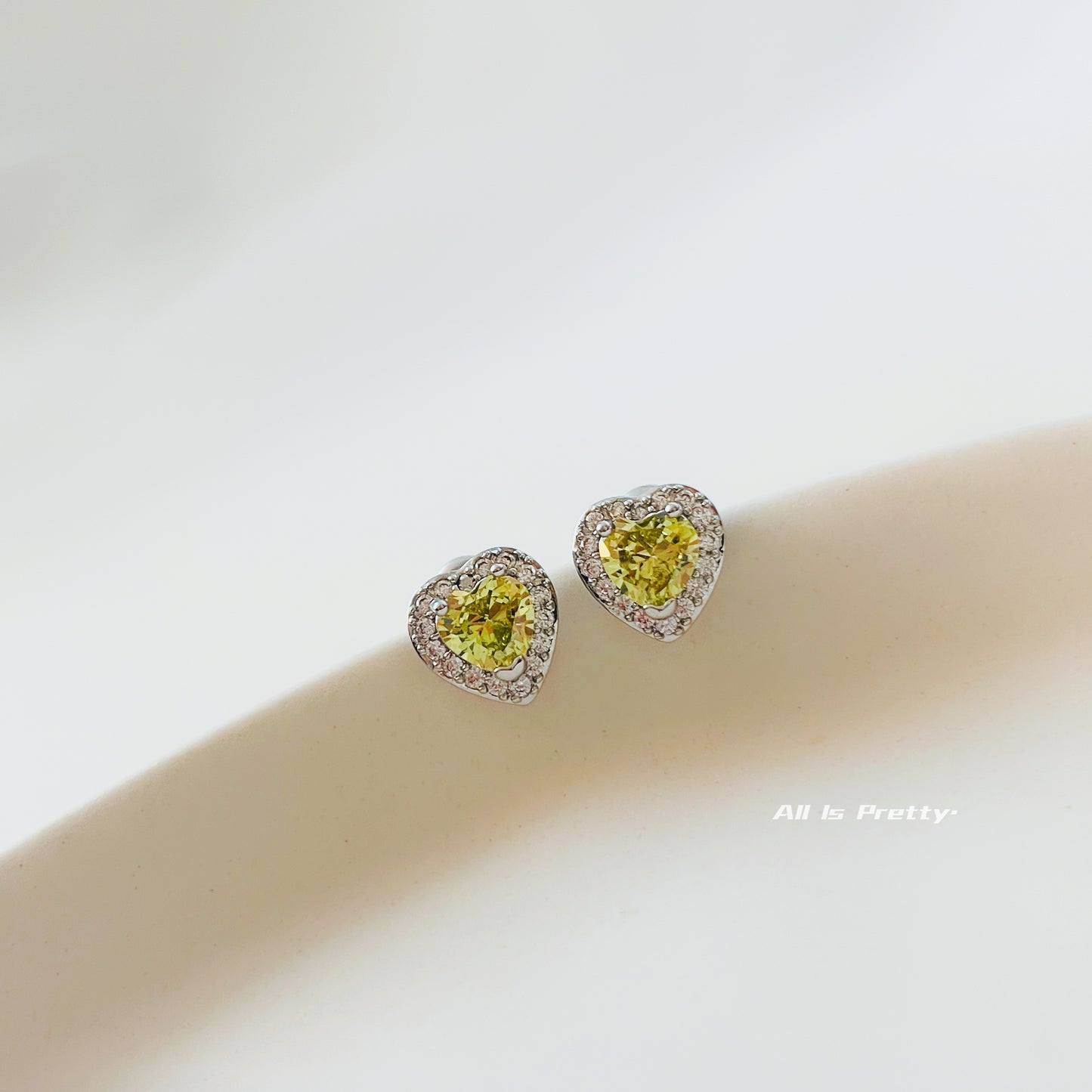 Crystal heart stud earrings