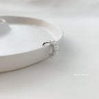 Pearl cuff earring ( single )