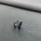 Unisex mini hoop earring