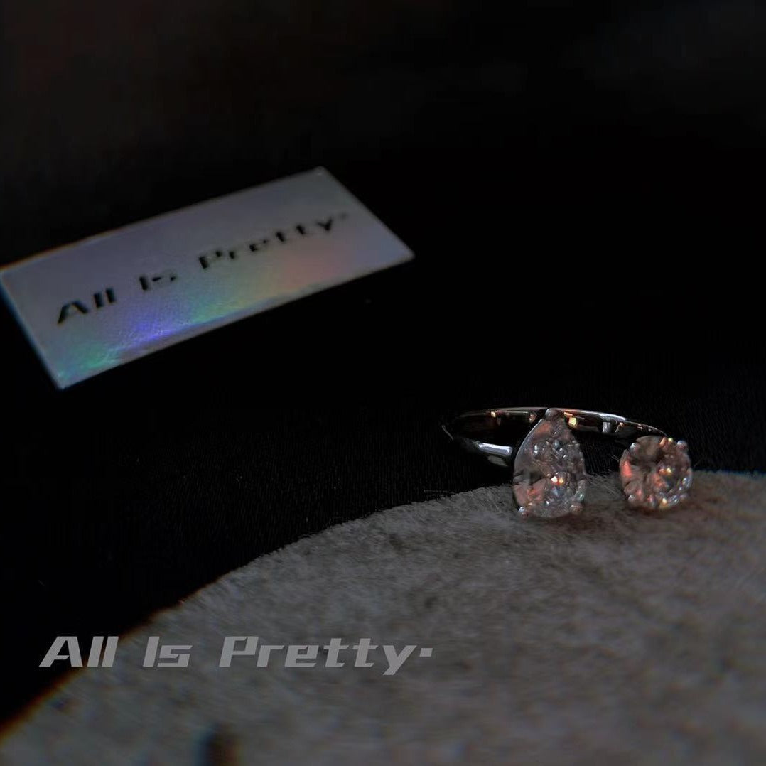 Crystal teardrop silver ring