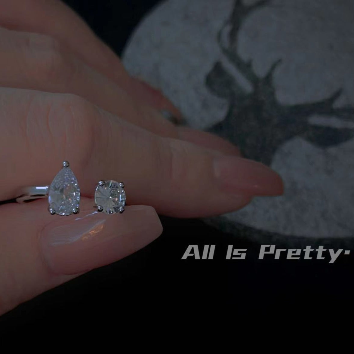 Crystal teardrop silver ring