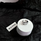 Geometry crystal ring
