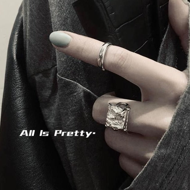 Unique silver ring