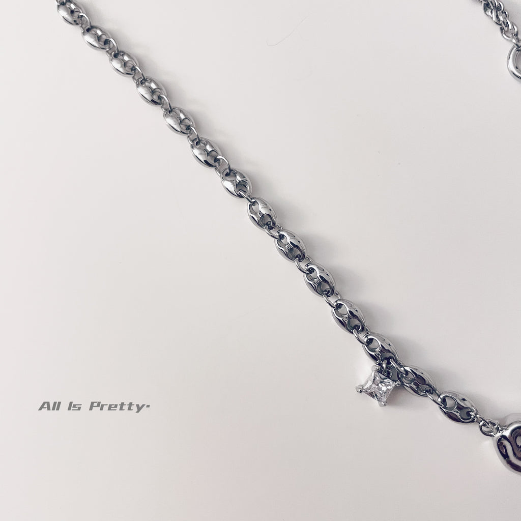 Bold Heart & Stone Link Chain Necklace