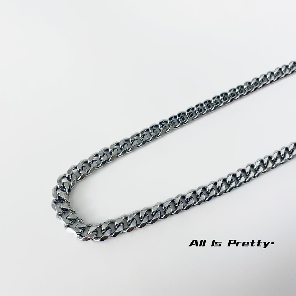 Classic 8mm cube link chain necklace