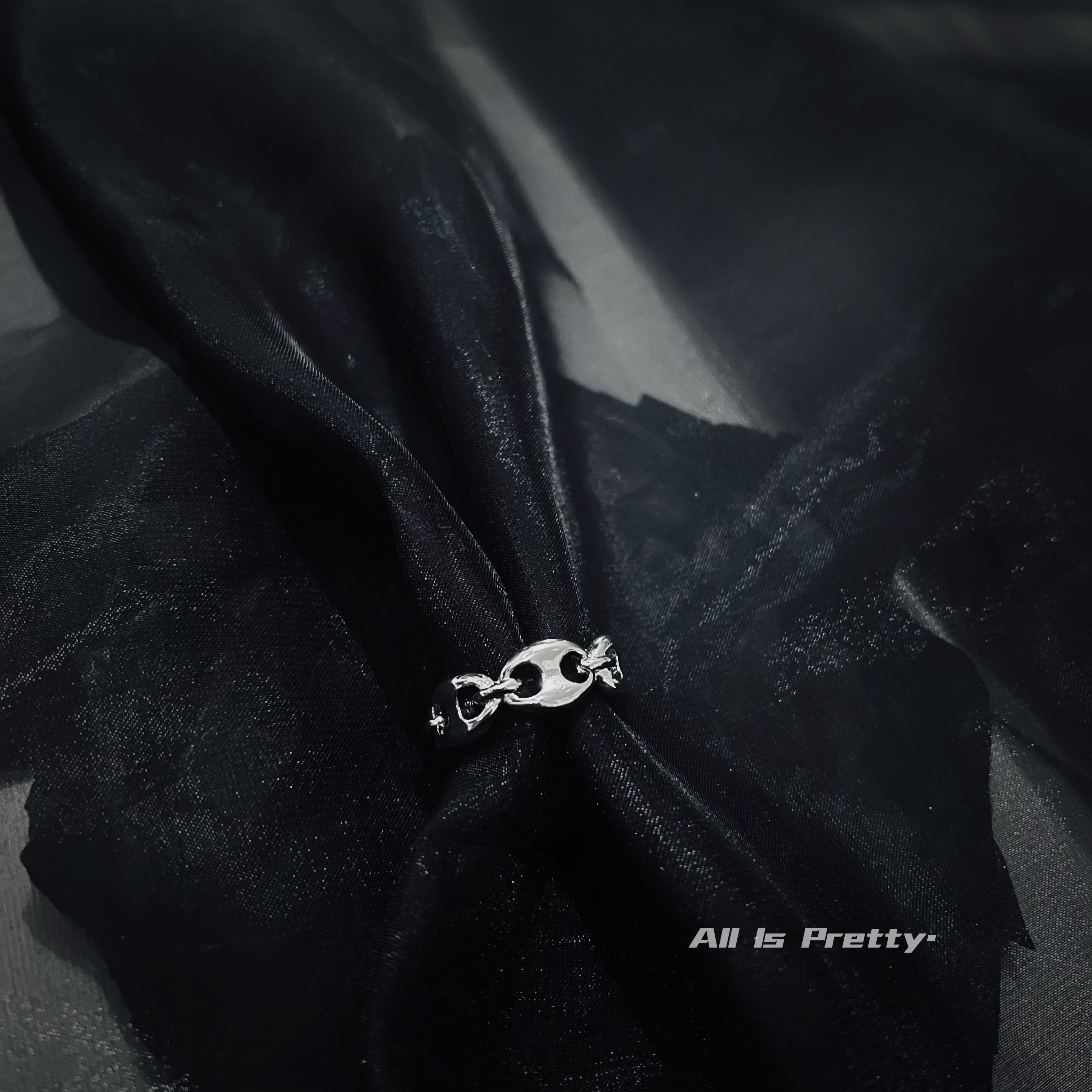 Gold plated link chain ring