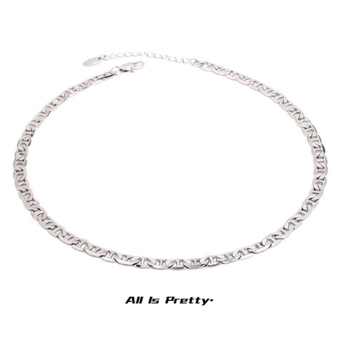 Flat Herringbone Chain Necklace
