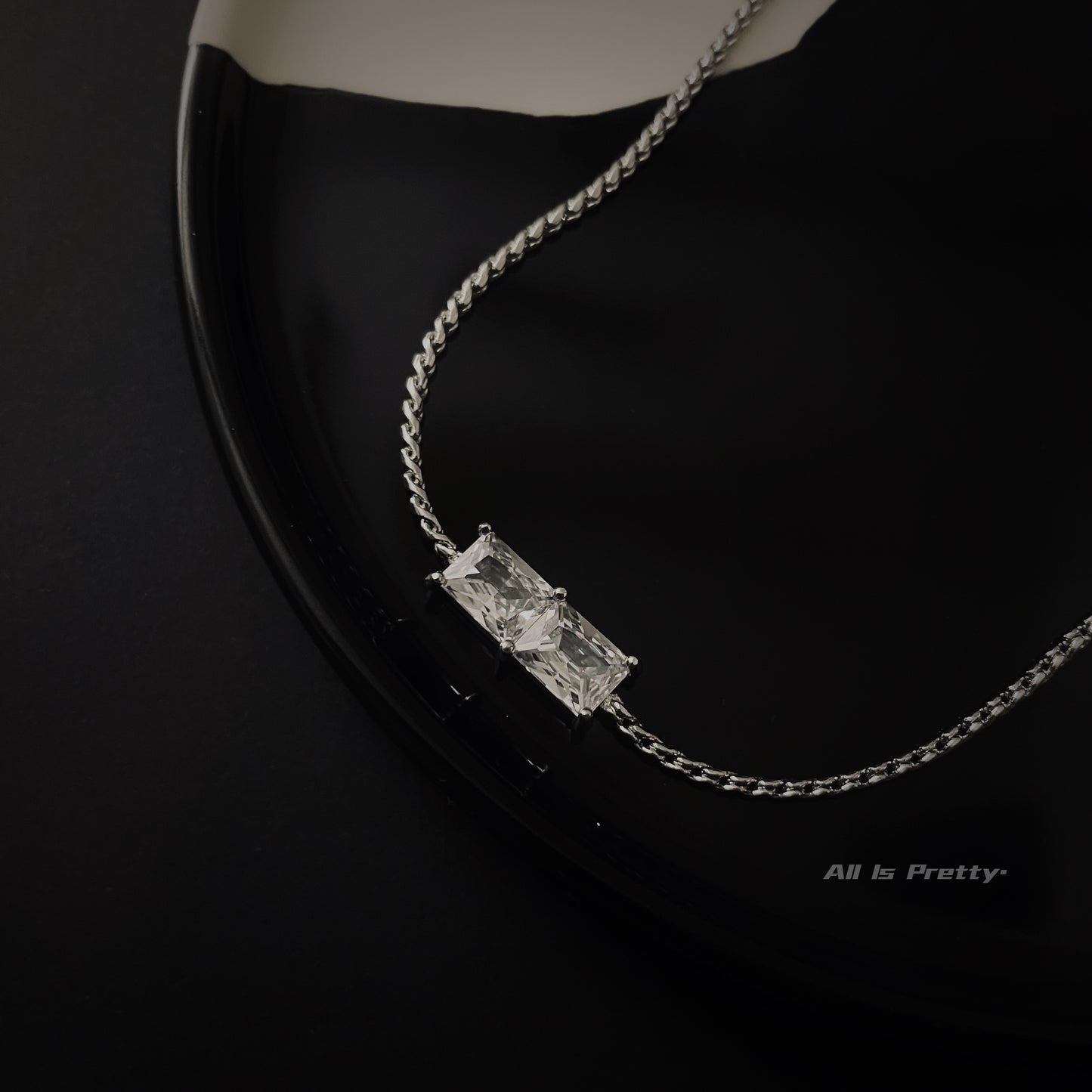 Ice cube pendant choker necklace