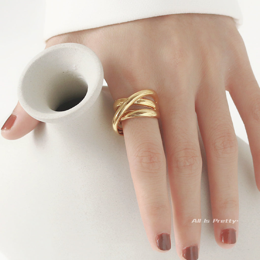 Wrapped skeleton open ring