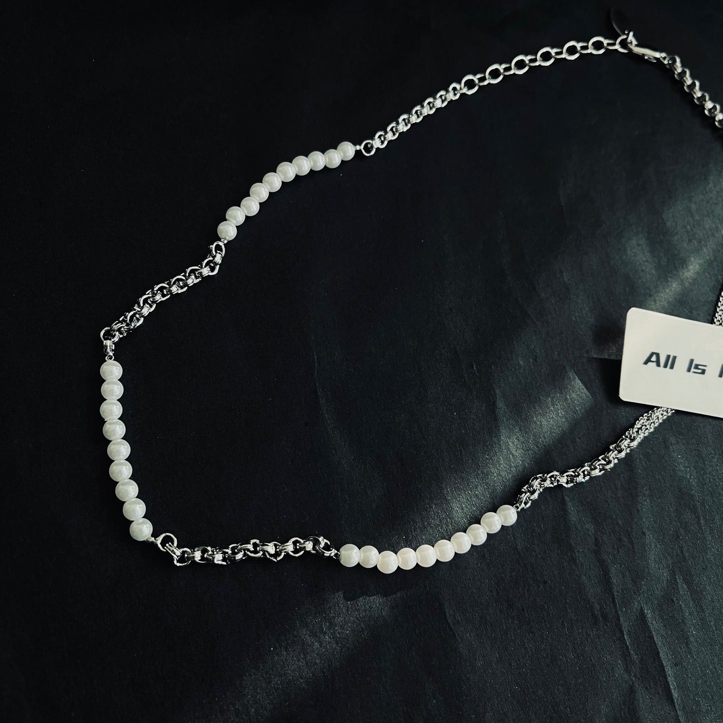 Pearl pattern chain necklace