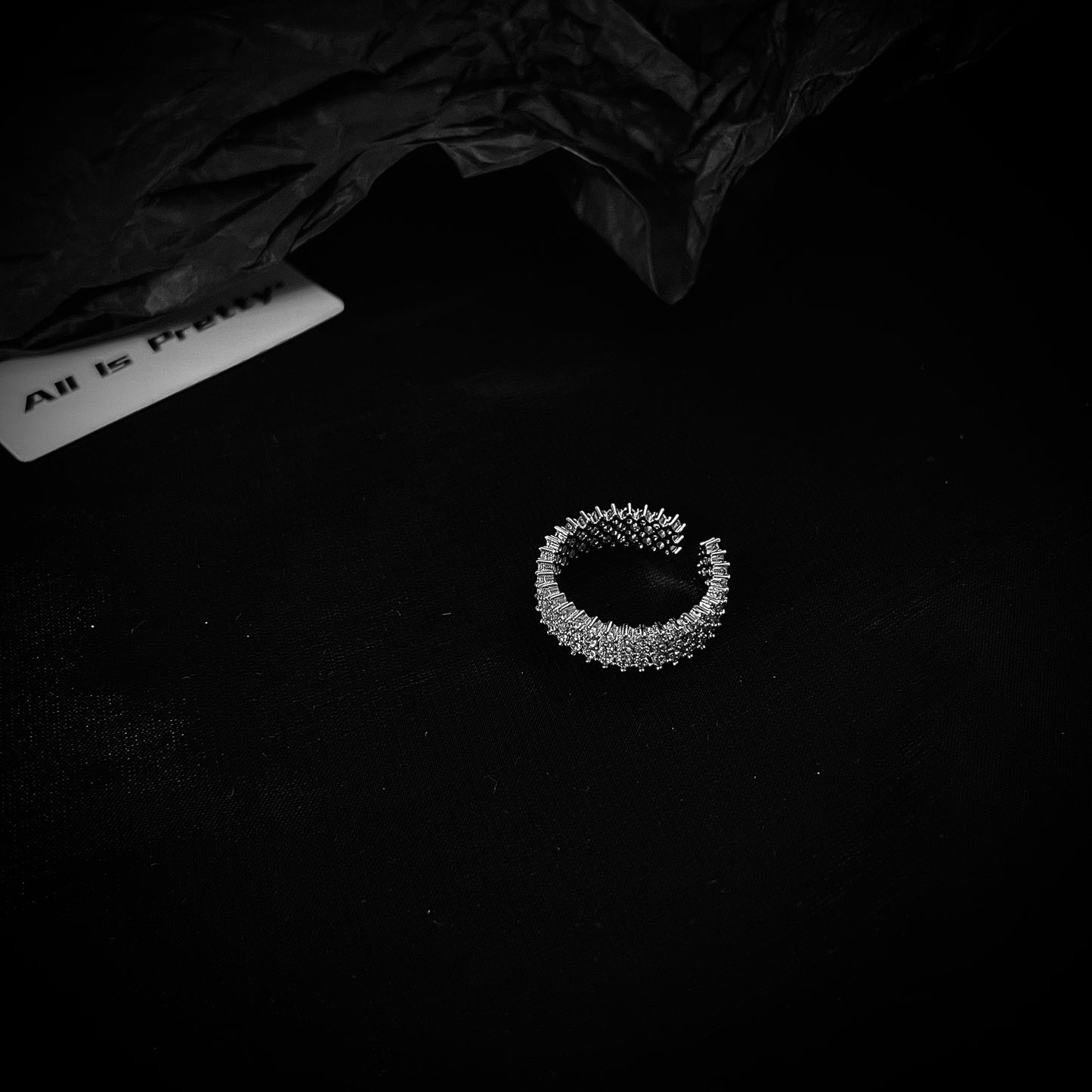 Crystal stars open ring