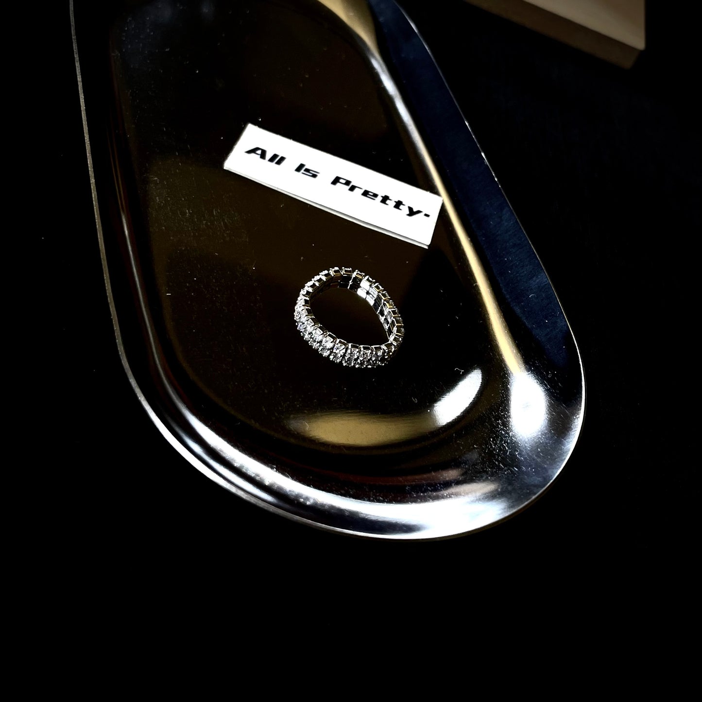 Eternity band ring