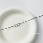 Ice cube pendant choker necklace