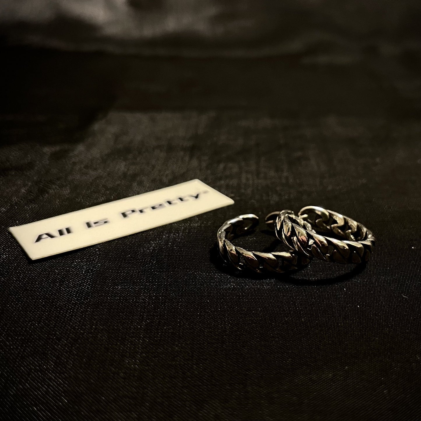 Tank chain silver ring