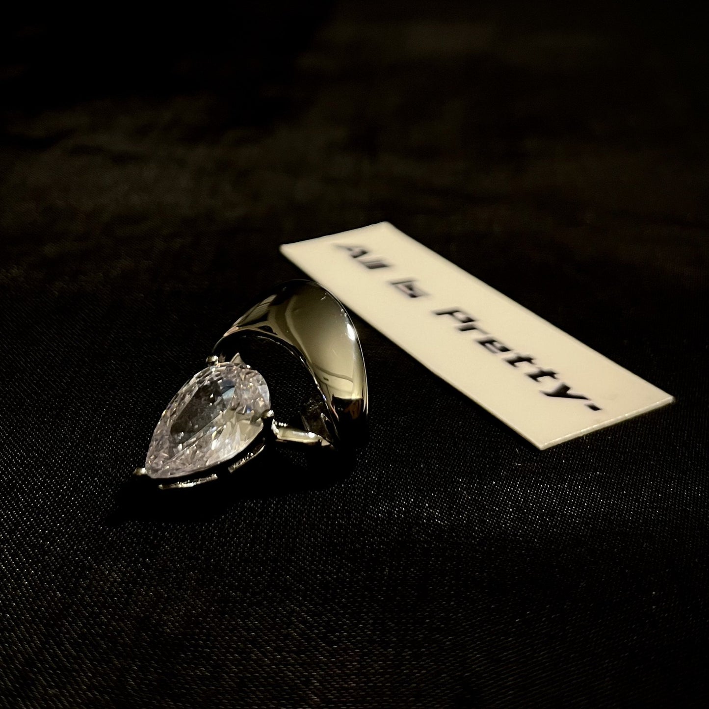Tear drop crystal earring cuff (single)