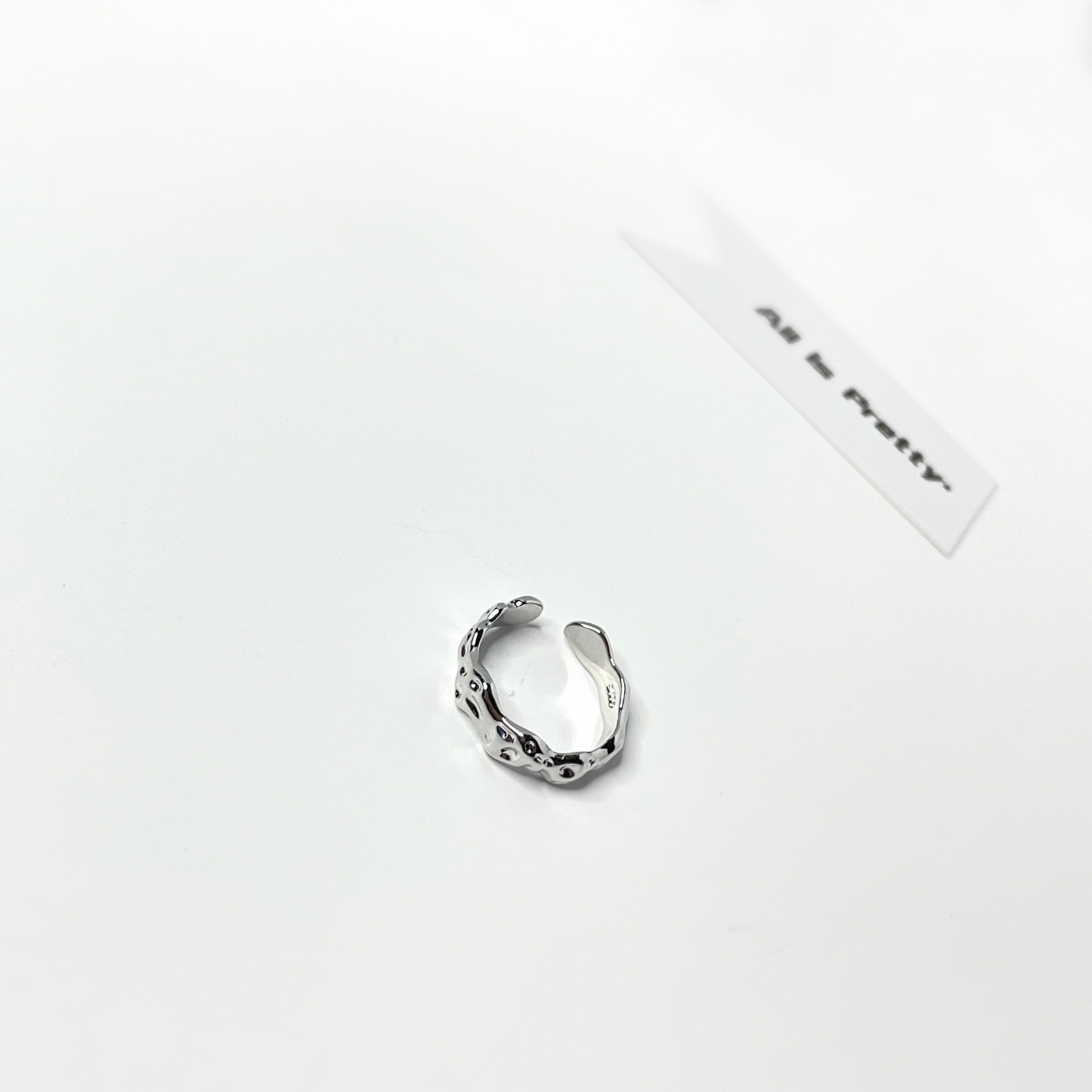Textured band ring