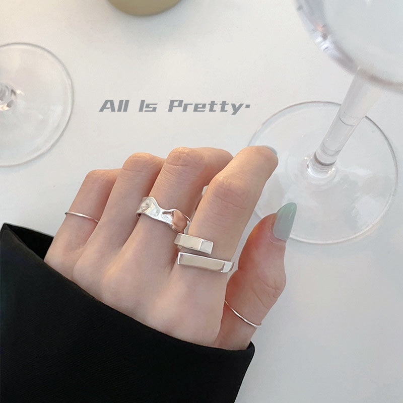Tiny thin silver ring/tail ring