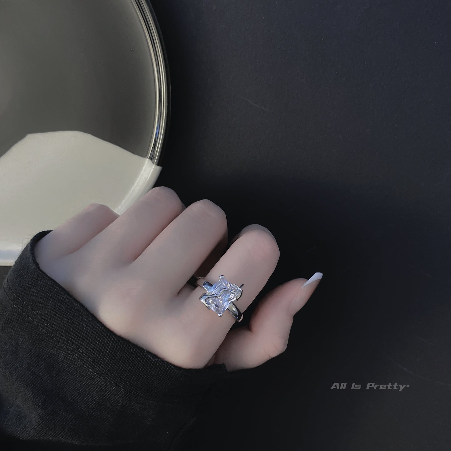 Crystal star ring