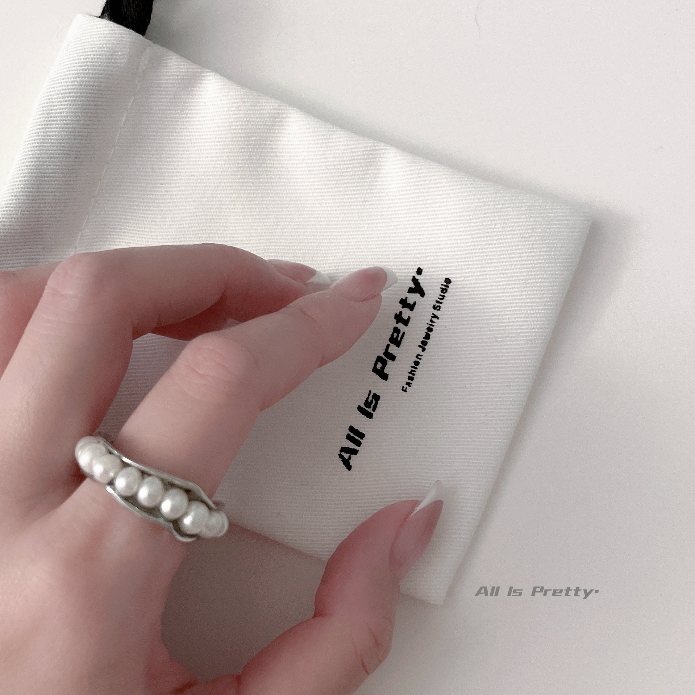 Stylish freshwater pearl ring