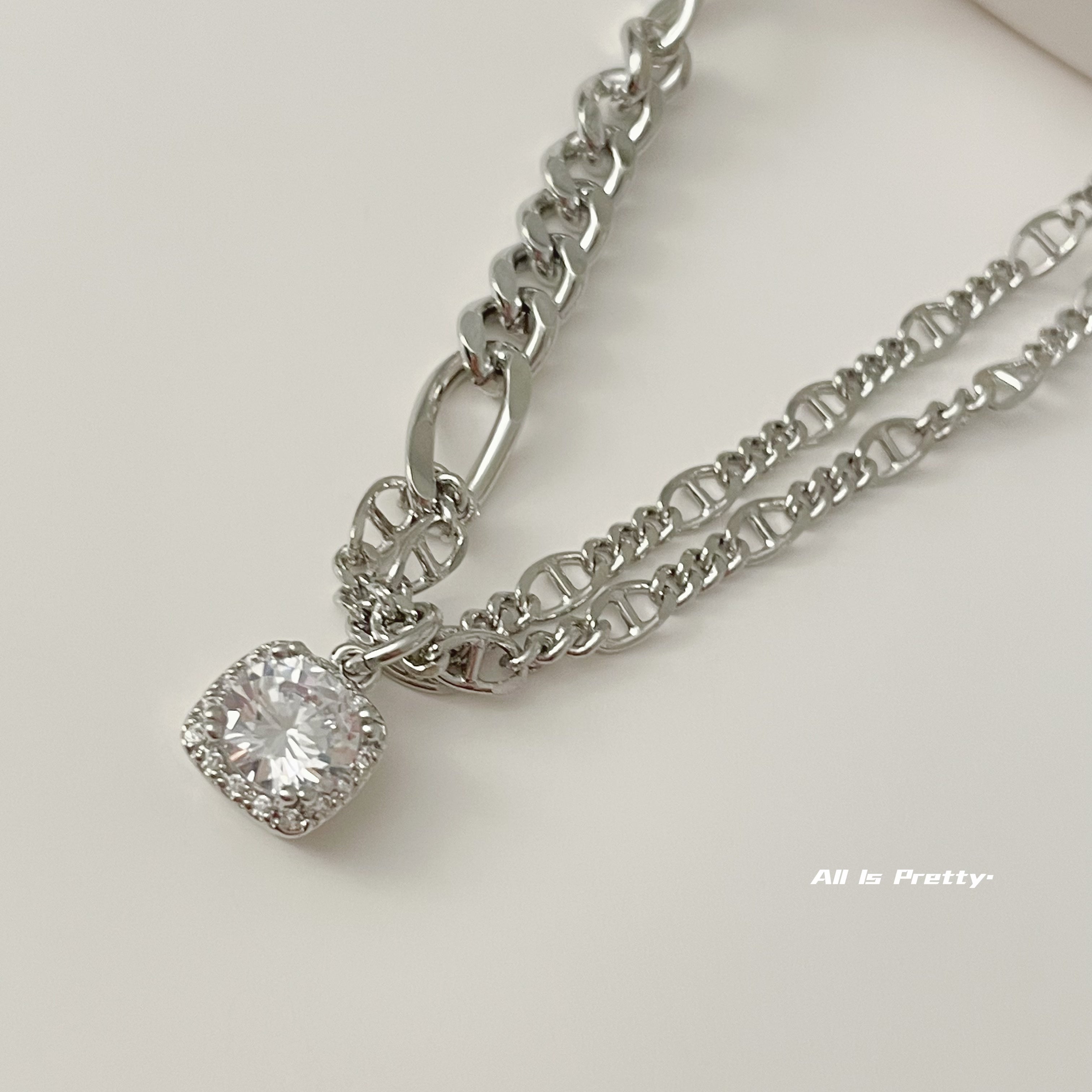 Multi layer chain necklace