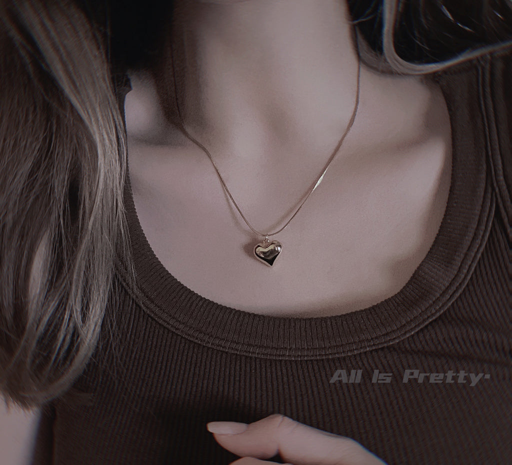Yellow gold plated heart pendant necklace