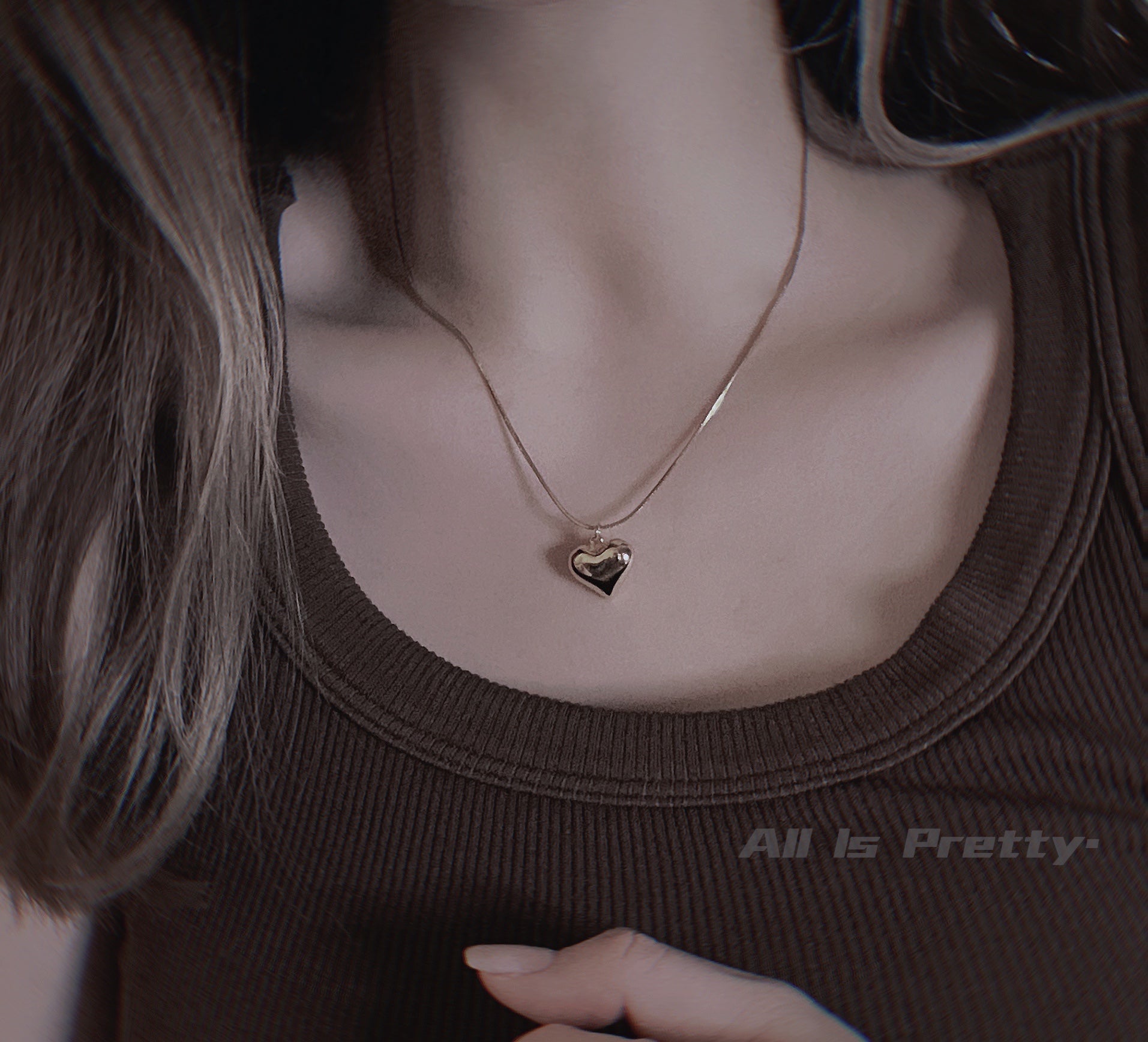 Yellow gold plated heart pendant necklace