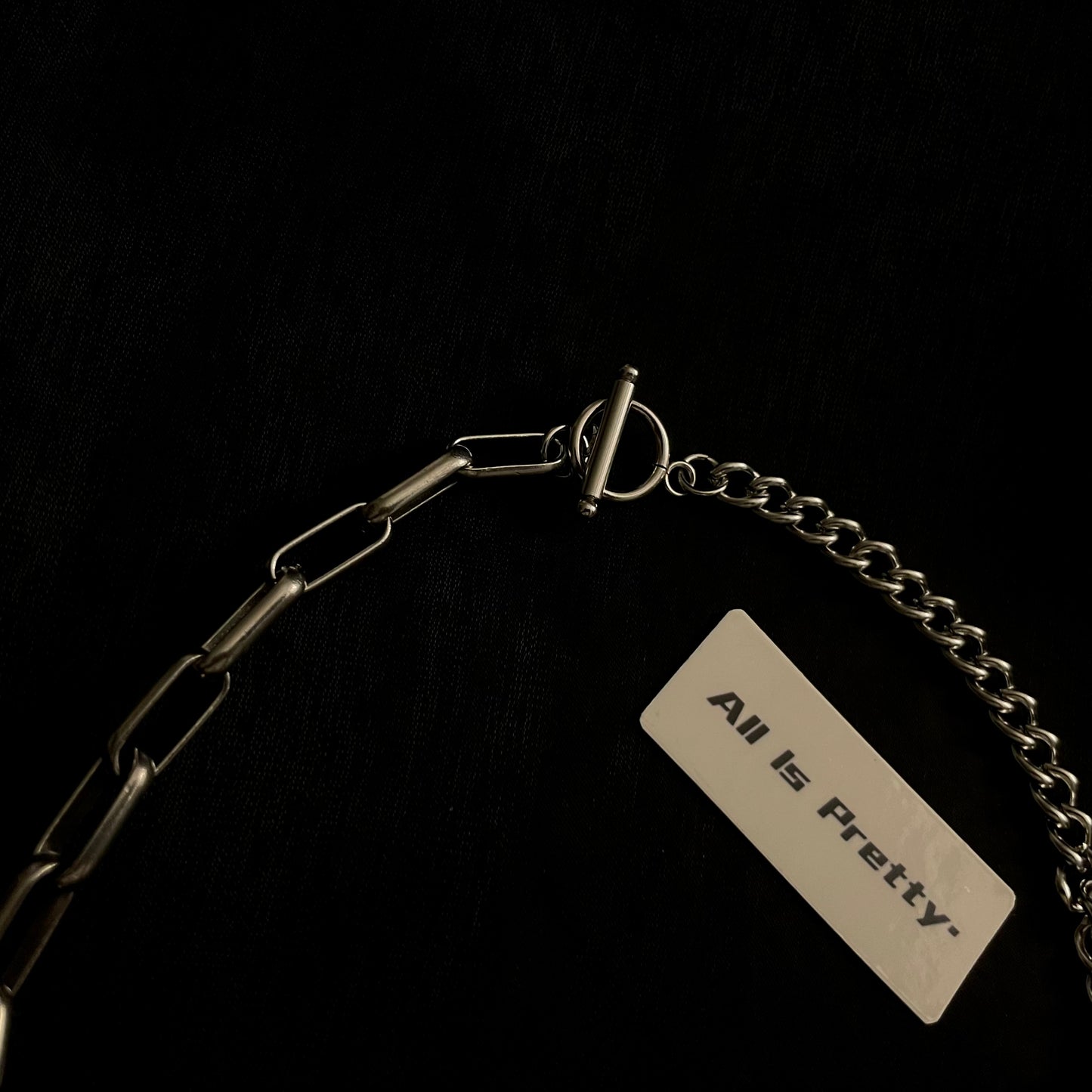 Unisex metal OT necklace