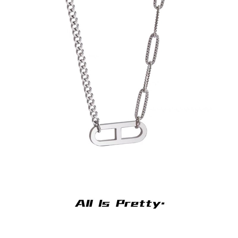 Minimalist style chain necklace