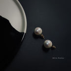 Glow Japanese faux pearl studded earrings