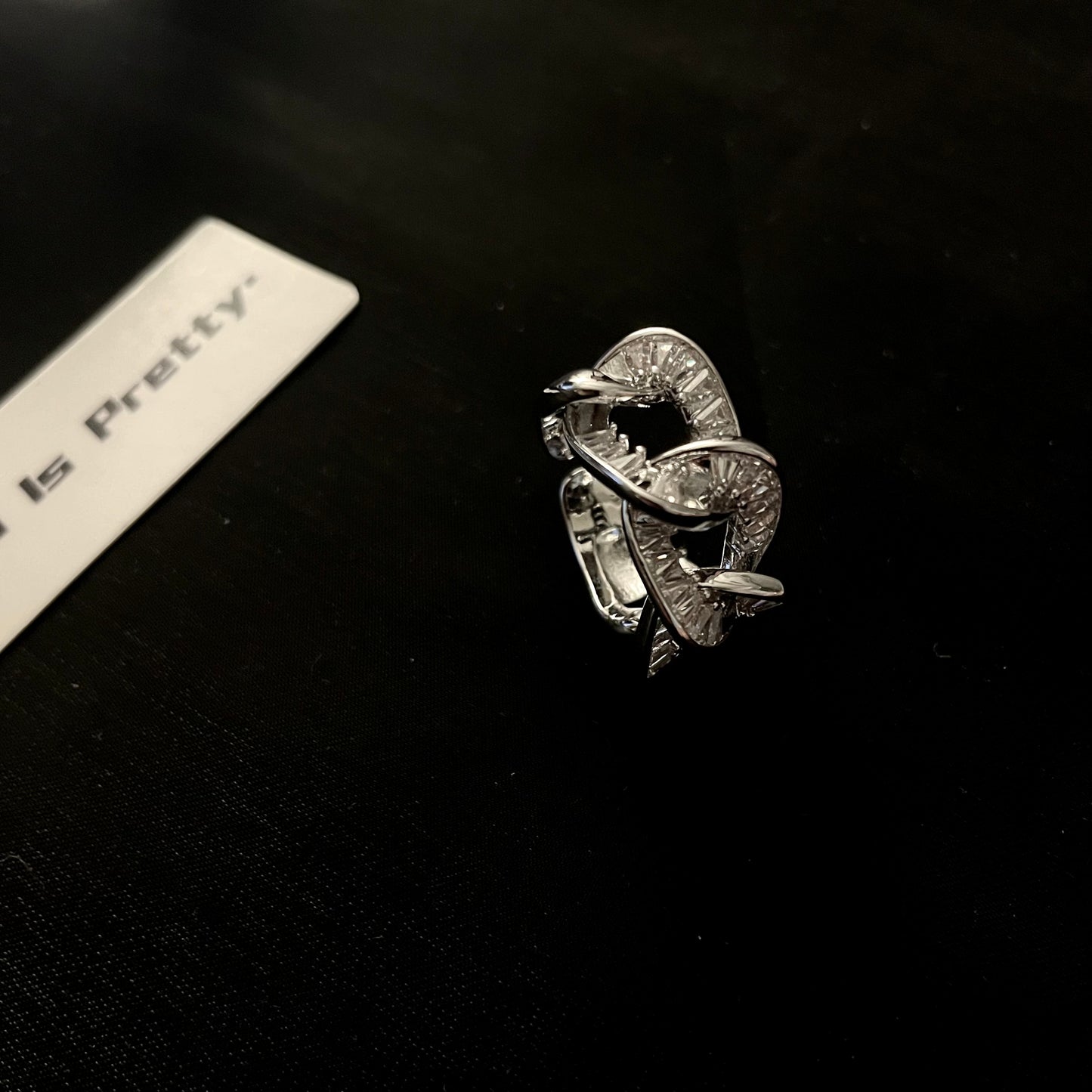 Chunky chain crystal ring