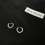 Mini hoop earrings