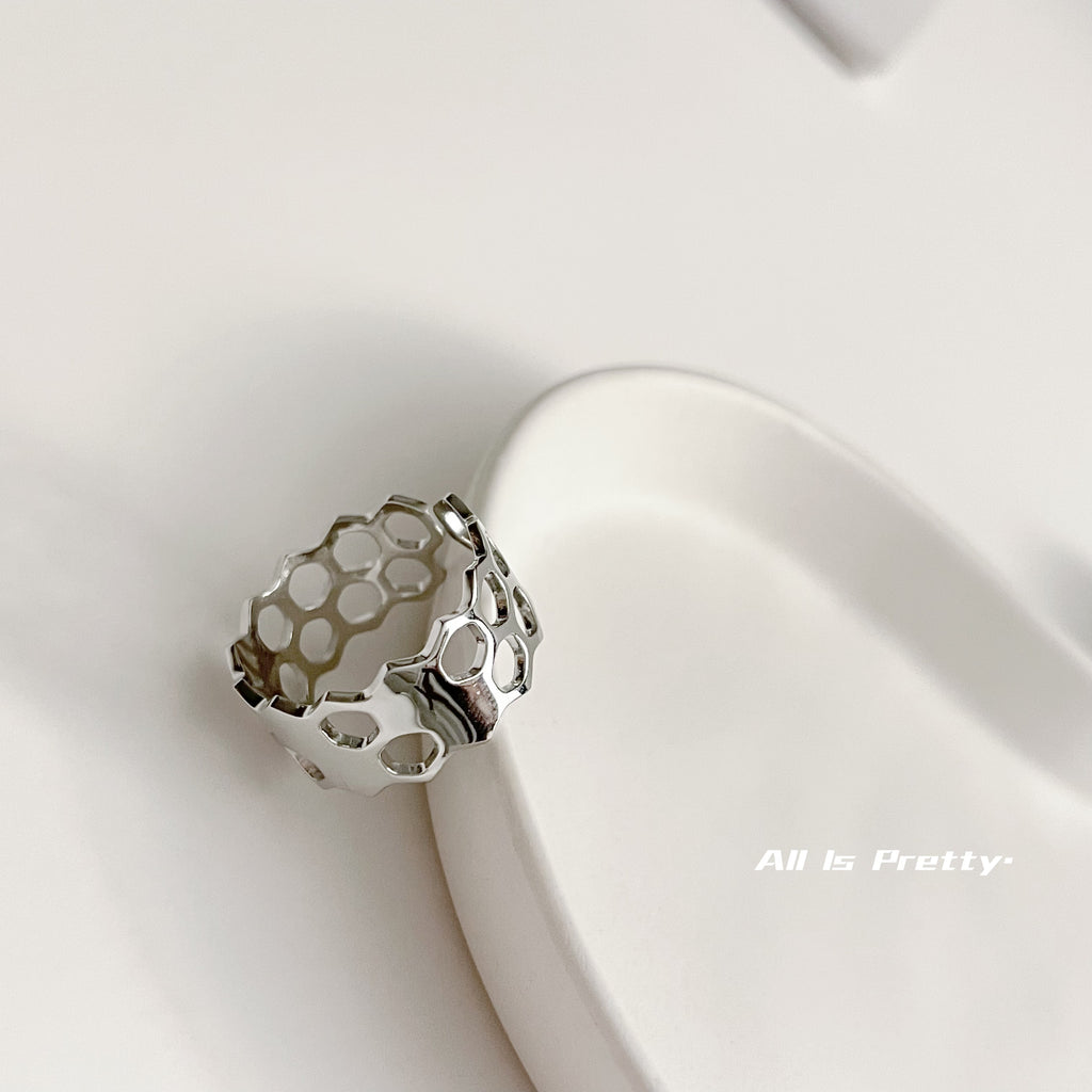 Gold plated honeycomb ring