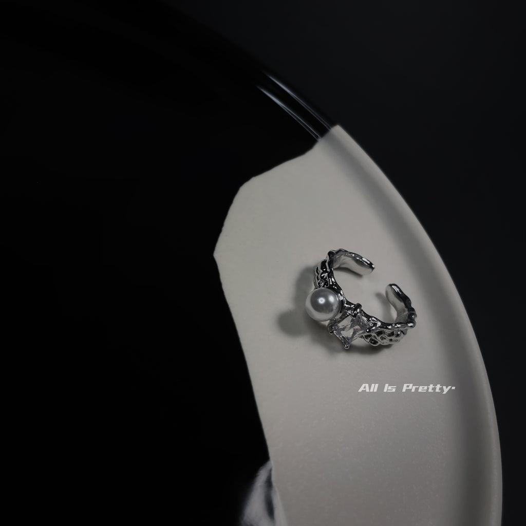 Textured crystal open ring