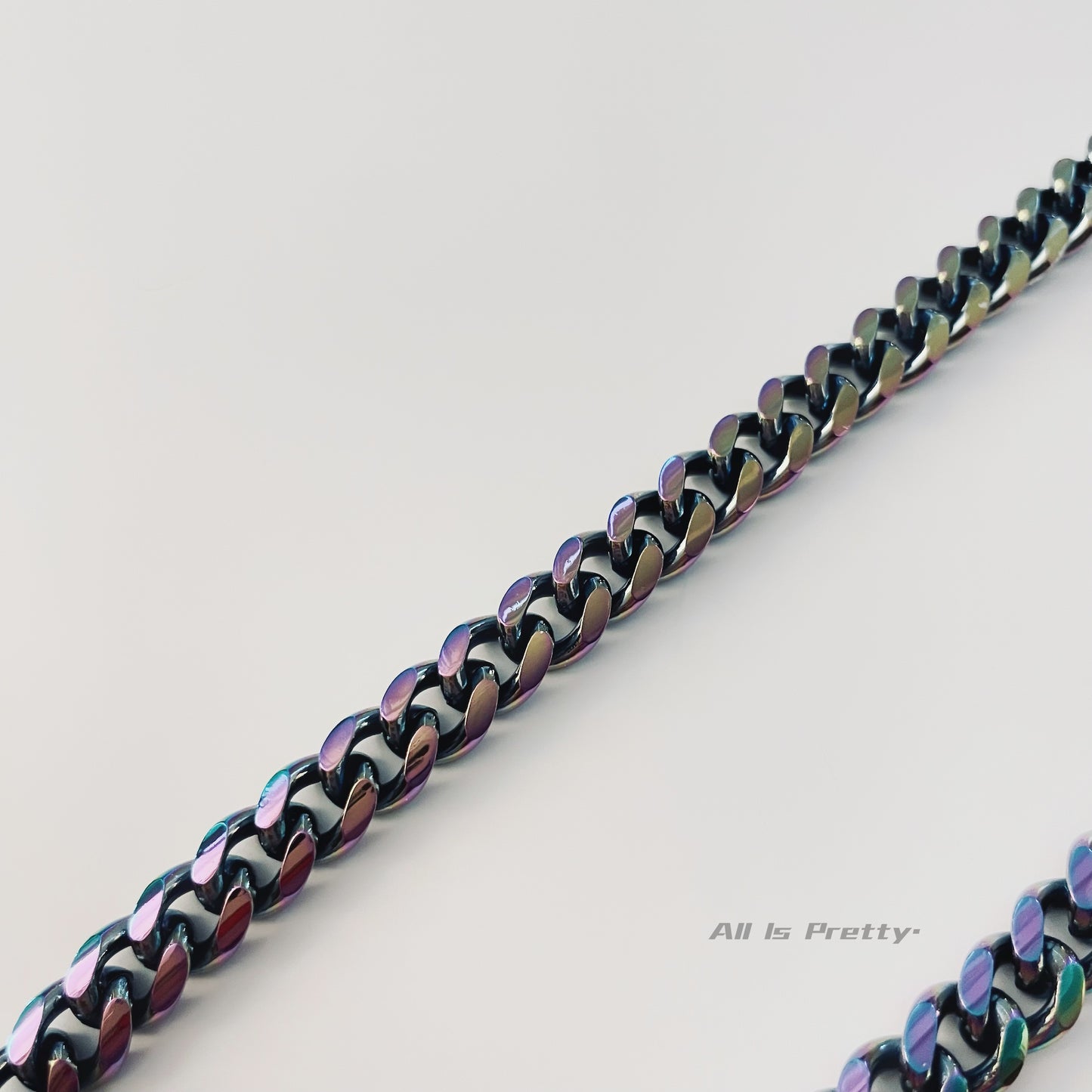 Unisex Holographic Cuban Link Necklace