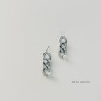 Mini chain earrings