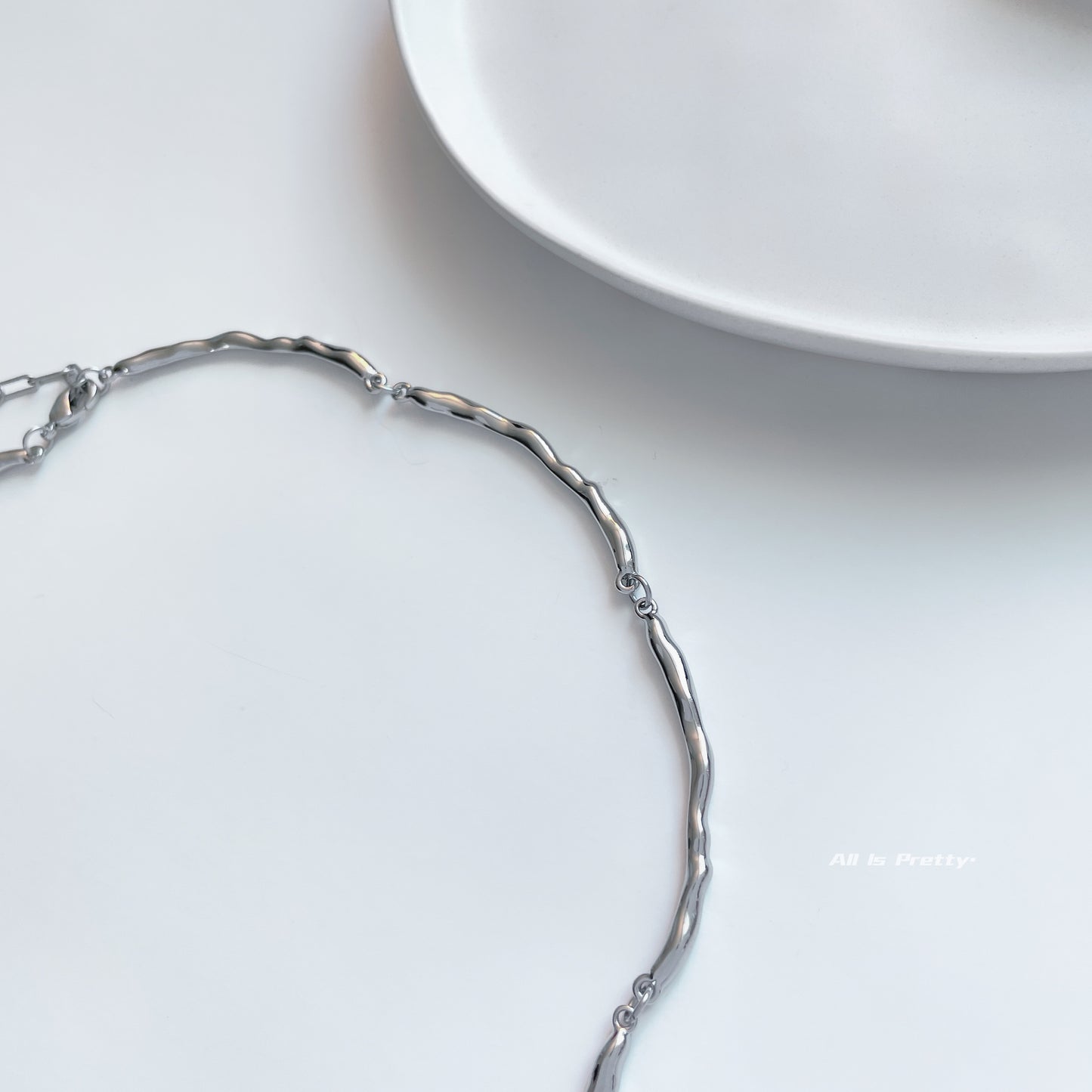 Wave Link Necklace