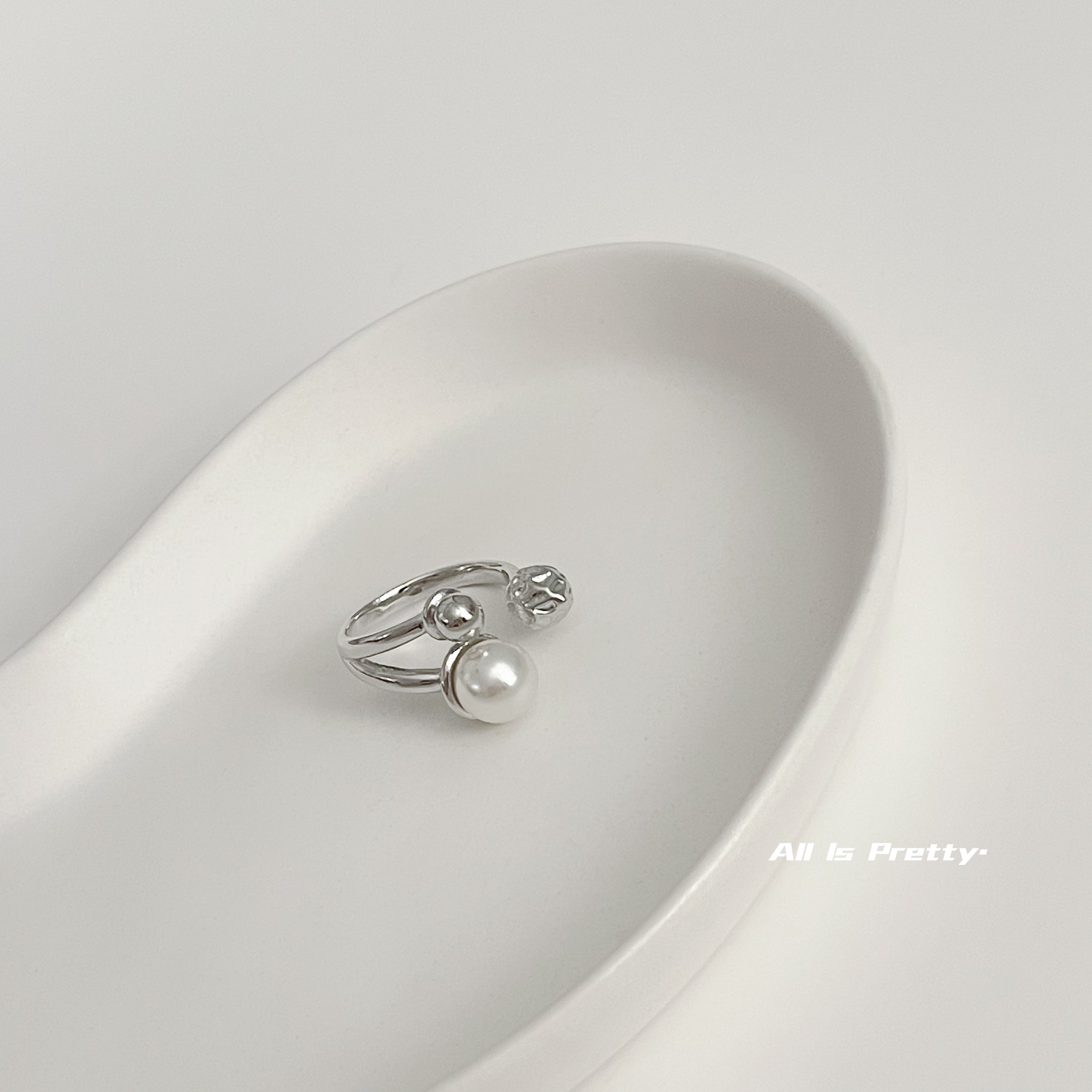 Handmade pearl top open ring