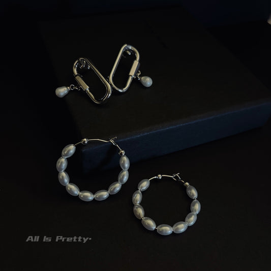 Pearls hoop earrings